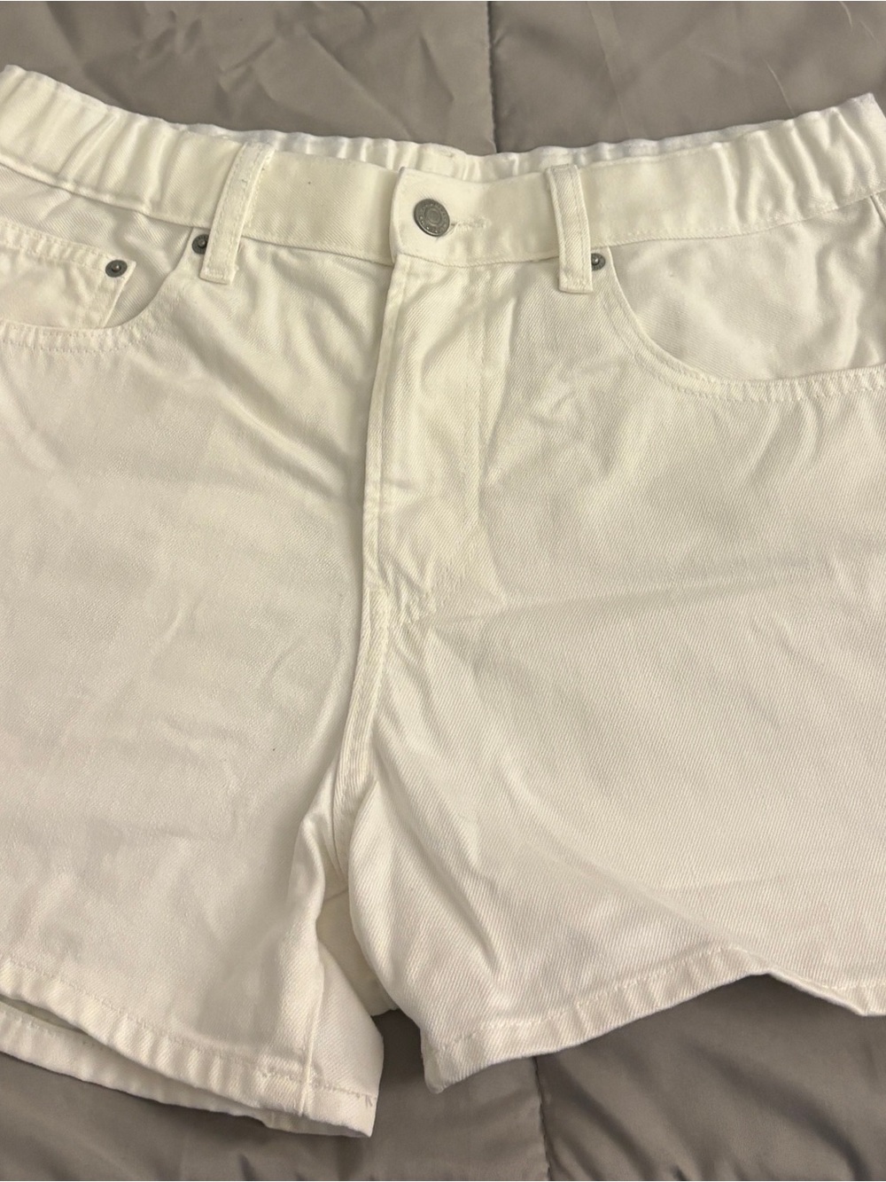 Uniqlo Women's White Denim Jean Shorts